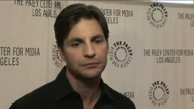 Hellcats-paleyfest-red-carpet-interview-part3-screencaps-sept-15th-2010-0750.png