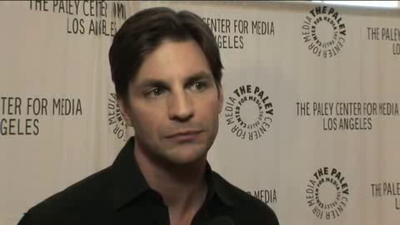 Hellcats-paleyfest-red-carpet-interview-part3-screencaps-sept-15th-2010-0753.png