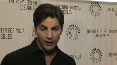 Hellcats-paleyfest-red-carpet-interview-part3-screencaps-sept-15th-2010-0768.png