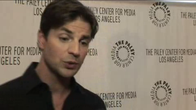 Hellcats-paleyfest-red-carpet-interview-part3-screencaps-sept-15th-2010-0770.png