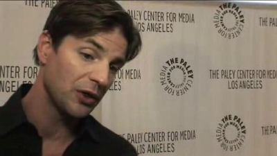 Hellcats-paleyfest-red-carpet-interview-part3-screencaps-sept-15th-2010-0774.png