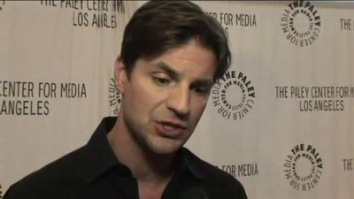 Hellcats-paleyfest-red-carpet-interview-part3-screencaps-sept-15th-2010-0782.png