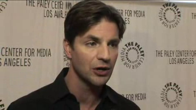 Hellcats-paleyfest-red-carpet-interview-part3-screencaps-sept-15th-2010-0787.png