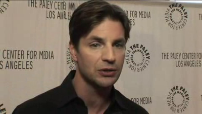 Hellcats-paleyfest-red-carpet-interview-part3-screencaps-sept-15th-2010-0790.png