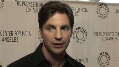 Hellcats-paleyfest-red-carpet-interview-part3-screencaps-sept-15th-2010-0819.png