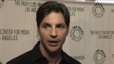 Hellcats-paleyfest-red-carpet-interview-part3-screencaps-sept-15th-2010-0820.png