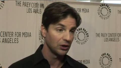 Hellcats-paleyfest-red-carpet-interview-part3-screencaps-sept-15th-2010-0874.png