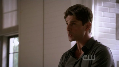 Hellcats-1x03-screencaps-00104.png