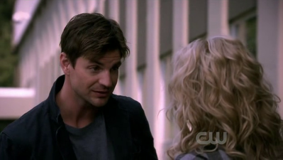 Hellcats-1x03-screencaps-01003.png