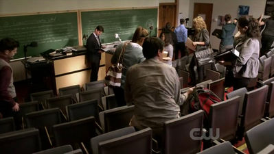 Hellcats-1x05-screencaps-0011.png