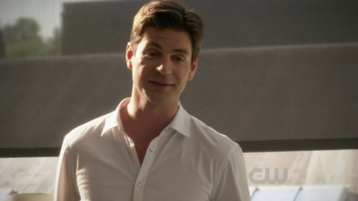 Hellcats-1x06-screencaps-0137.png