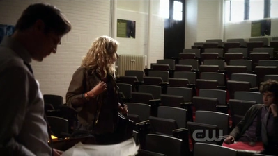 Hellcats-1x10-screencaps-00019.png