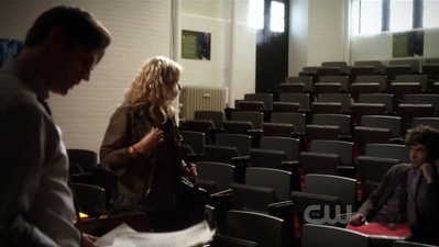 Hellcats-1x10-screencaps-00020.png