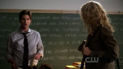 Hellcats-1x10-screencaps-00028.png