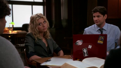 Hellcats-1x15-screencaps-0161.png