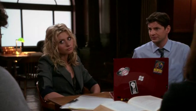 Hellcats-1x15-screencaps-0167.png