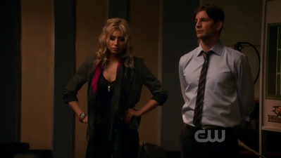 Hellcats-1x15-screencaps-0381.png