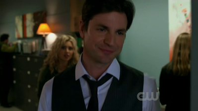 Hellcats-1x19-screencaps-0125.png