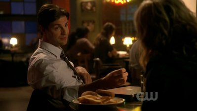 Hellcats-1x19-screencaps-0445.png