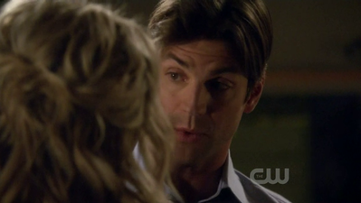 Hellcats-1x19-screencaps-0792.png