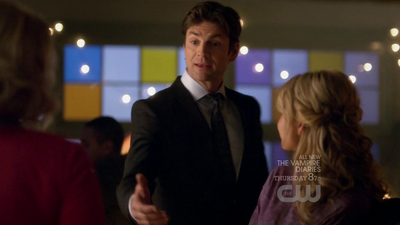 Hellcats-1x20-screencaps-0024.png