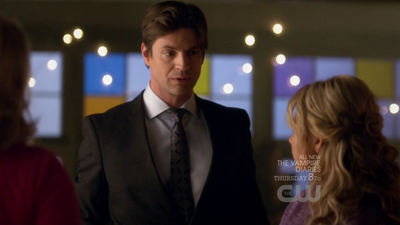 Hellcats-1x20-screencaps-0044.png