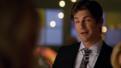 Hellcats-1x20-screencaps-0105.png