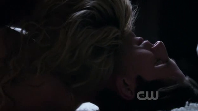 Hellcats-1x21-screencaps-01000.png