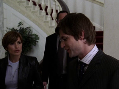 Law-and-order-svu-4x24-screencaps-0136.png