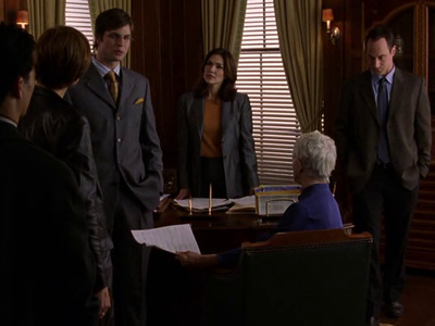 Law-and-order-svu-4x24-screencaps-0218.png