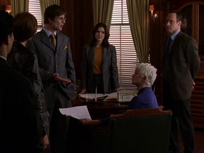 Law-and-order-svu-4x24-screencaps-0225.png