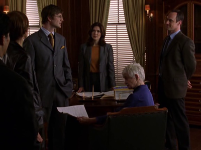 Law-and-order-svu-4x24-screencaps-0236.png