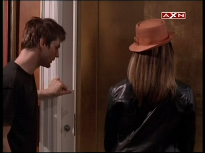 Street-time-2x08-screencaps-0292.png