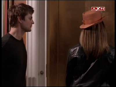 Street-time-2x08-screencaps-0299.png