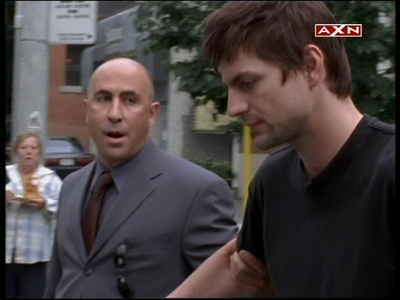 Street-time-2x08-screencaps-0373.png