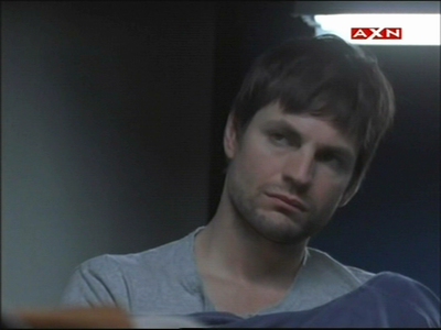 Street-time-2x09-screencaps-0140.png