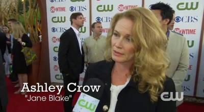 Tsc-tca-red-carpet-interview1-screencaps-aug-3rd-2011-015.png