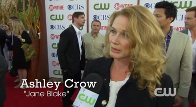 Tsc-tca-red-carpet-interview1-screencaps-aug-3rd-2011-019.png