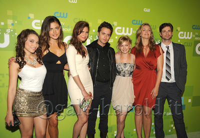 The-secret-circle-cw-upfront-arrivals-may-19th-2011-0080.jpg