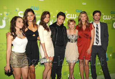 The-secret-circle-cw-upfront-arrivals-may-19th-2011-0083.jpg