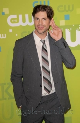 The-secret-circle-cw-upfront-arrivals-may-19th-2011-0103.jpg