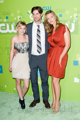 The-secret-circle-cw-upfront-arrivals-may-19th-2011-0137.jpg