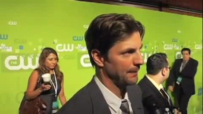 Tsc-upfront-red-carpet-interview-by-carina-mackenzie-zap2it-screencaps-may-19th-2011-00034.png