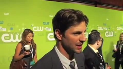 Tsc-upfront-red-carpet-interview-by-carina-mackenzie-zap2it-screencaps-may-19th-2011-00040.png