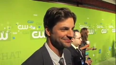 Tsc-upfront-red-carpet-interview-by-carina-mackenzie-zap2it-screencaps-may-19th-2011-00101.png