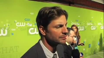 Tsc-upfront-red-carpet-interview-by-carina-mackenzie-zap2it-screencaps-may-19th-2011-00151.png