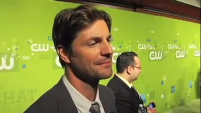 Tsc-upfront-red-carpet-interview-by-carina-mackenzie-zap2it-screencaps-may-19th-2011-00217.png