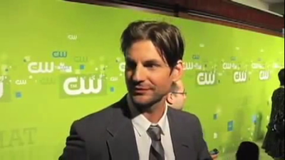 Tsc-upfront-red-carpet-interview-by-carina-mackenzie-zap2it-screencaps-may-19th-2011-00351.png