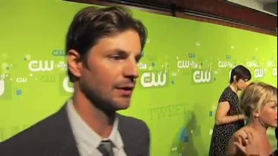 Tsc-upfront-red-carpet-interview-by-carina-mackenzie-zap2it-screencaps-may-19th-2011-00417.png