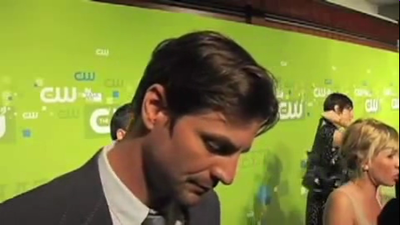 Tsc-upfront-red-carpet-interview-by-carina-mackenzie-zap2it-screencaps-may-19th-2011-00430.png